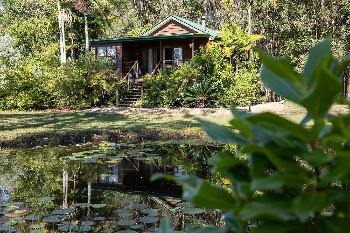 **** B&B Lake Weyba Cottages Noosa 페레지안 비치 오스트레일리아